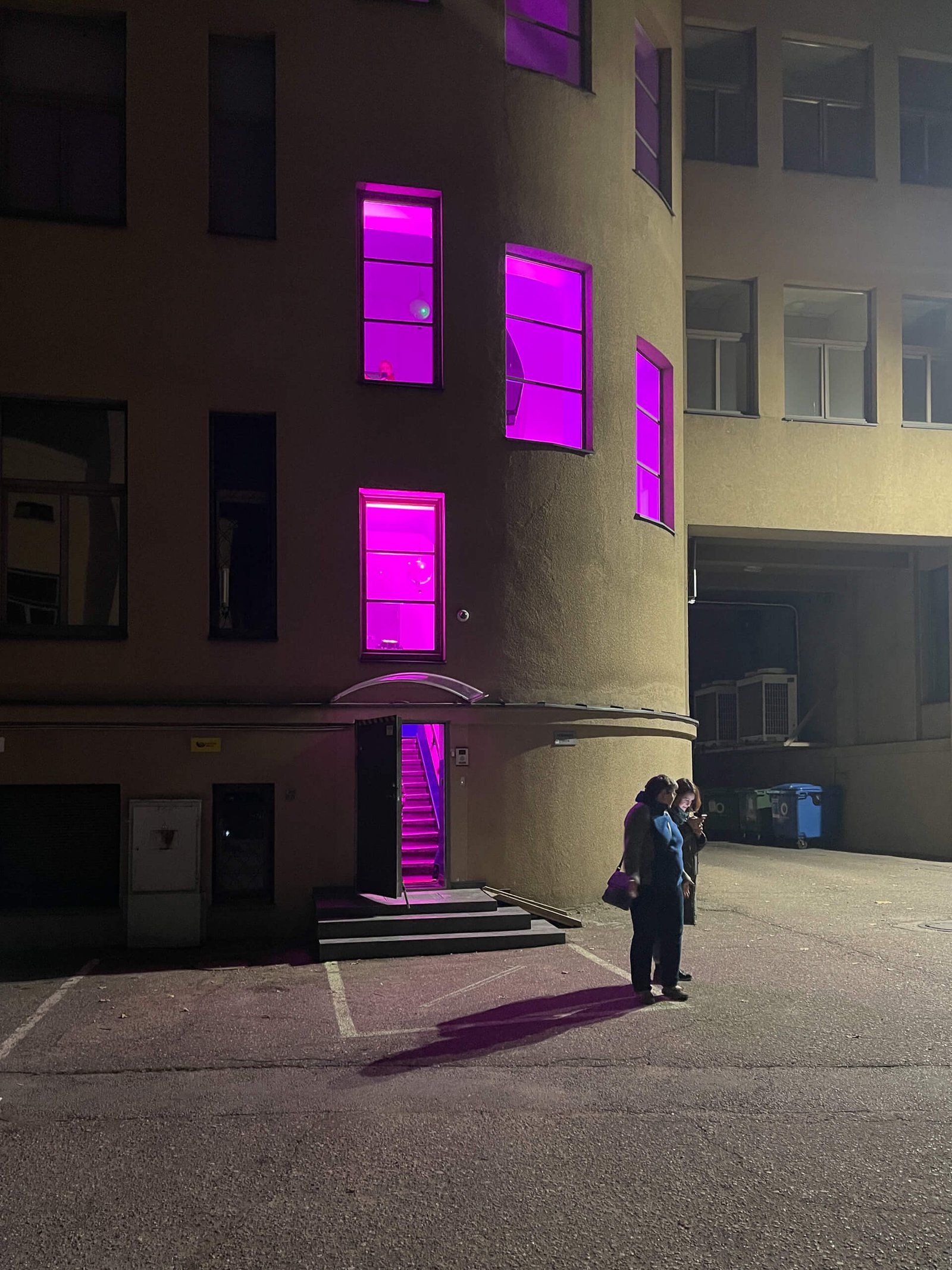 Nepatogus kinas 2022 Laban Industria NT Kino Salė